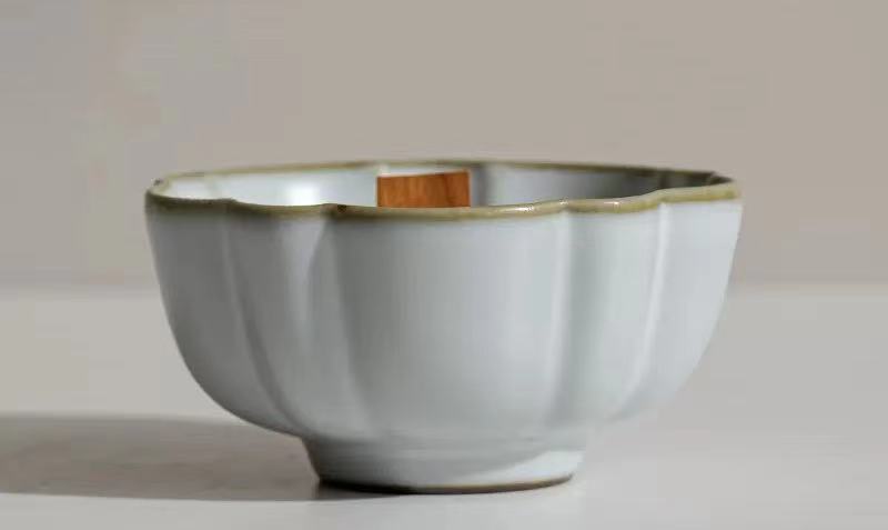 Song Dynasty Chinese retro-style Ruyao ceramic incense candle