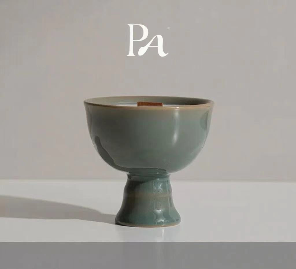 Song Dynasty Yue Kiln Celadon High-Legged Incense Burner Candle Cup