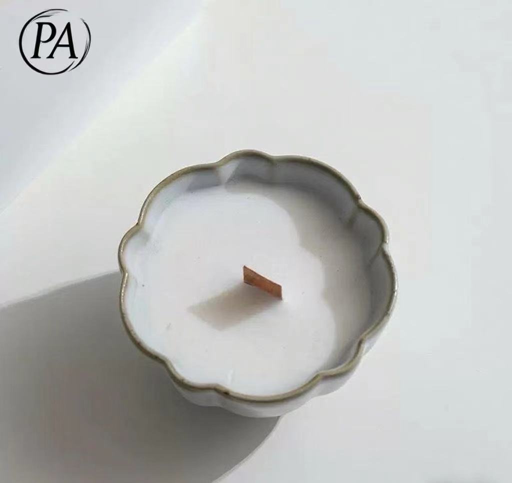 Song Dynasty Chinese retro-style Ruyao ceramic incense candle